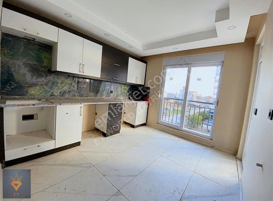 Kepez Şelale Mahallesi Yola Cephe Katta Sıfır 2+1 Daire