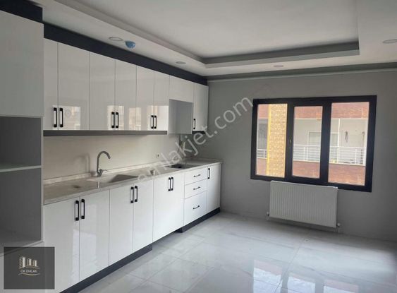 Ok Emlaktan Satılık Sıfır 3+1 Daire Ara Kat Hava Alanı Karşısı