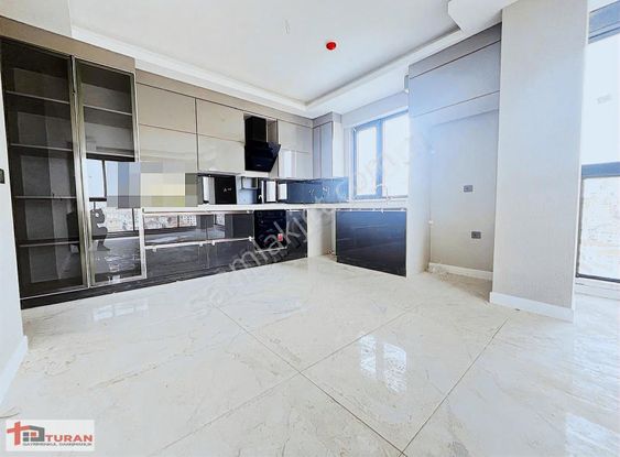 Turan'dan Full Yapılı & Şehir Manzaralı Sıfır 4+1 Site Dairesi**