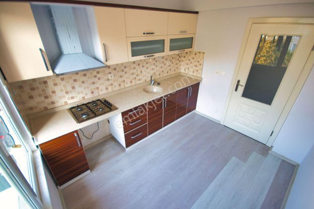 🛑🛑aktif'ten Akçay'da Satılık Ayrı Mutfaklı Ön Cephe Çift Balkonlu Arakat 2+1daire