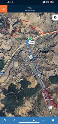 Banaz Kaplangı Köyünde Kiraz Ve Elma Bahçesi