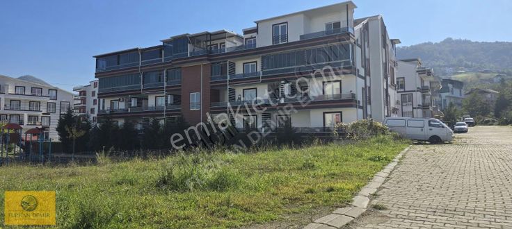 Kocaeli Başiskele Fatih 3+1 Deniz Manzaralı Satılık Çatı Dubleks