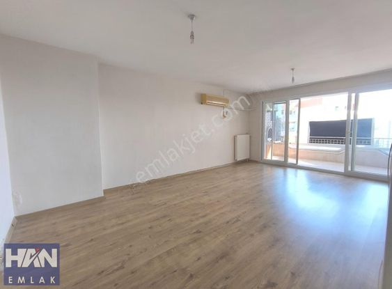 Han Emlak'tan Doğalgazlı Merkezi Konumda Kiralık Ferah 3+1