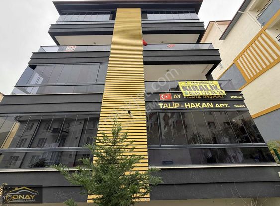Onay Emlak' Tan Kiralık 2+1 Ara Kat Sıfır Ayarında
