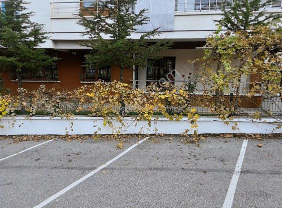 Yenimahalle Özevler'de Yapılı 3+1 Kiralık Daire