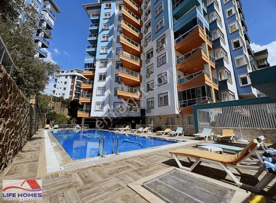 Alanya Tosmur Mah.1+1 Satılık 67 M2 Daire