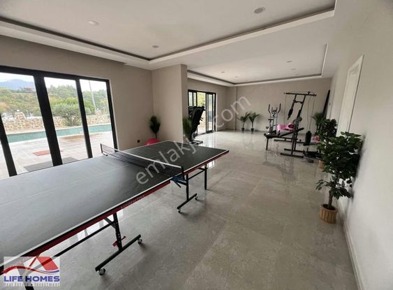 Alanya Kestel Mah.kurt Suit Residance Satılık 1+1 Daire