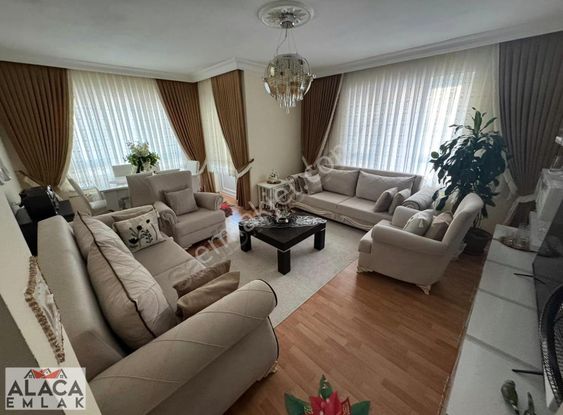 Karapürçek Mahallesi'nde Xfit Yürüme Mesafesinde 3+1 Daire