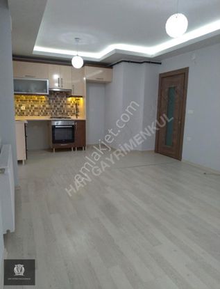 Erasta Avm 2 Dakika Yürüme Mesafesinde Dogal Gazlı 2+1 Kiralık