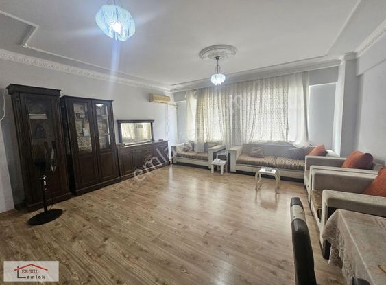 Adapazarı Papuçcular Açık Otoparklı 3+1 Satılık Daire