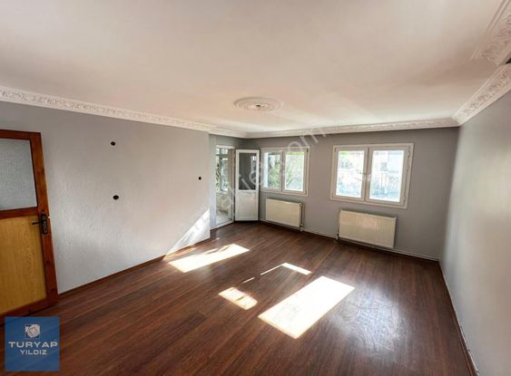 Buca Barış Mah. 355 Sokak Vergi Dairesi Yakını 3+1 - 130 M2