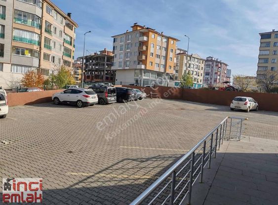 Tosya Yolunda Site İçinde 2+1 Kiralık Daire