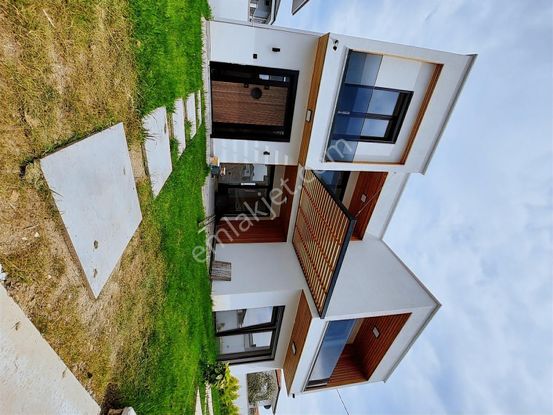 Sg'den,özel Mimari, Saunalı Yüzme Havuzlu 5+1 Müstakil Villa