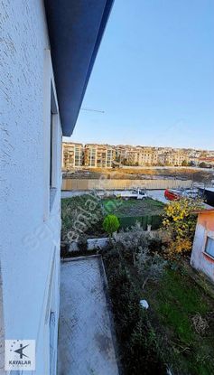 Kayalar Emlaktan Kiralık Eşyalı 1+1 Daire