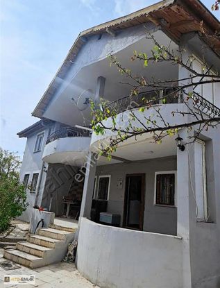 İncesu Garipçe 'de 2790 M2 Arsa Üzerinde İki Katlı Satılık Ev