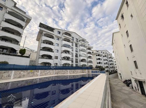 Alp Gayrimenkulden/3+1 Havuzlu Lüks Çatı Dublex