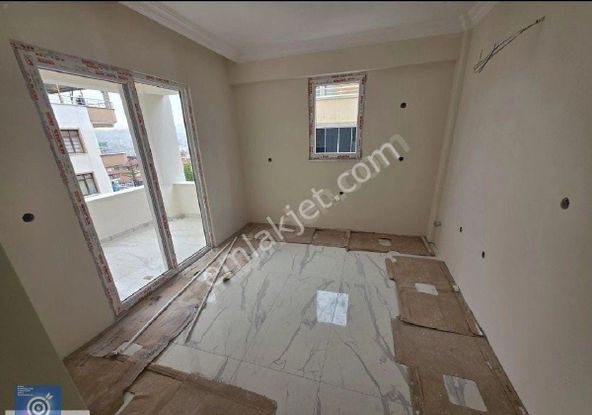 Sezgin Aslan'dan Canik Uludağ Mah. Sıfır 2+1 Satılık Daire