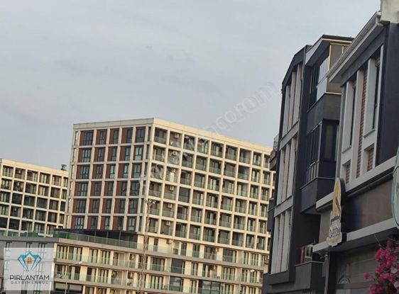 Balıkesir Altıeylül Gop Mh Şehir Hst Yanı 3+1 Arakat Pırlantam G