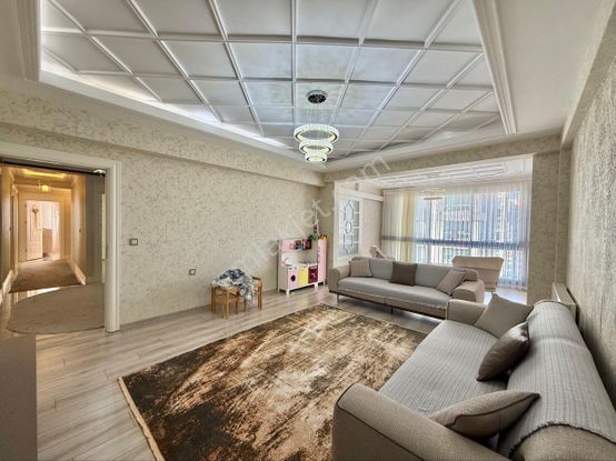 50 Metrelik Yolda Ultra Lüks 5 Yaşında Fırsat Daire!!!