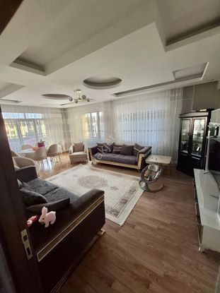 Bağcılar Yenihal Karşısı Ara Kat Fırsat Daire!!!