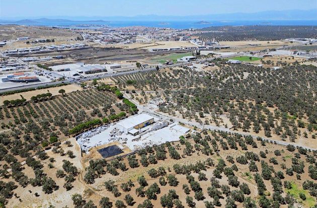 Sahibinden Ayvalık’ta Satılık Çok Amaçlı Fabrika