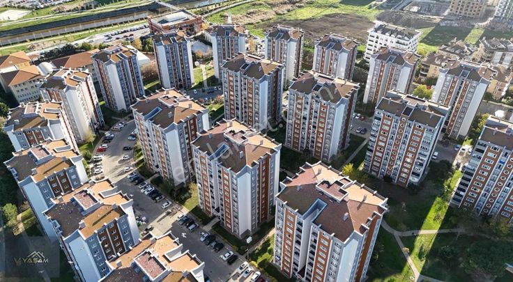 Kiptaş 1 Sitesinde Acil Geniş Tip 2+1