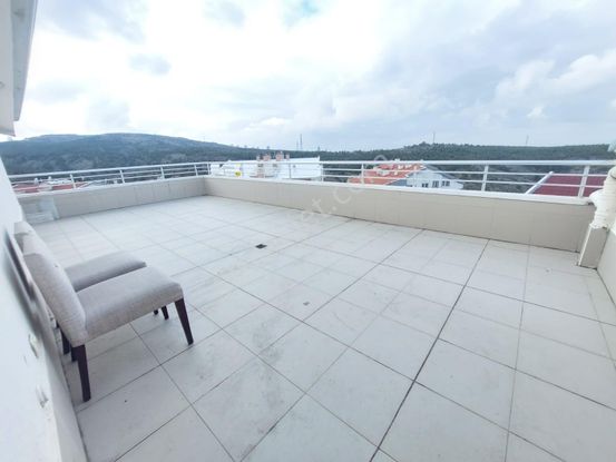 Göral Emlaktan 2+1 Teraslı Geniş Ferah Asansörlü Genç Bina