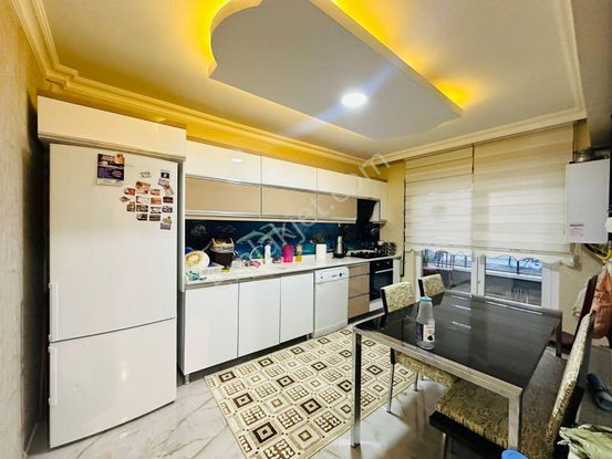 Beşikkaya'da Full Yapılı E.banyolu Asansörlü 3+1 Satılık Daire