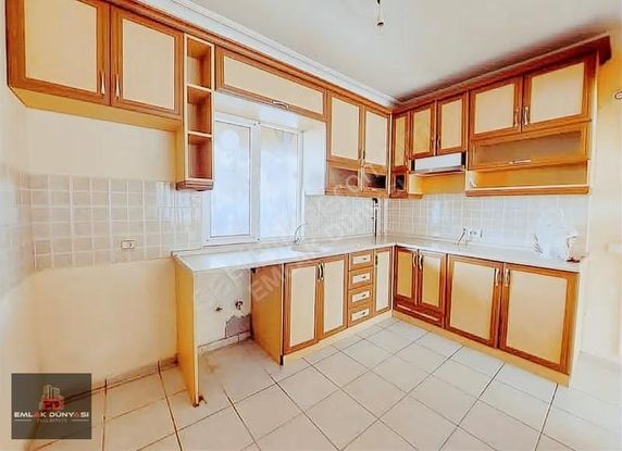 Döşemealtı Yeniköy Siteiçi Doğalgazlı Fırsat 4+1 Triplex Villa