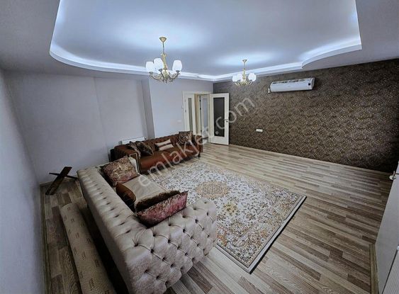 Tema Emlaktan Satılık 4+1 Geniş Daire