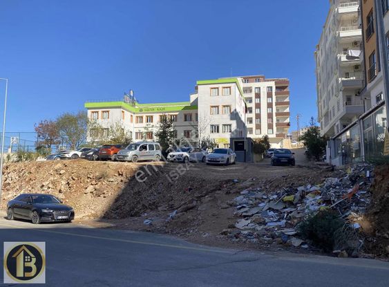 Güvenlikli Memur Binasında Ultra Lüks Kiralık 1+1 Eşyalı Daire