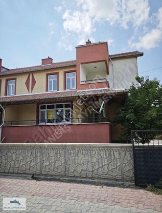 Buhara Mahallesi'nde Bahçeli Kiralık Dubleks Daire