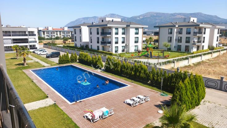 🏡muradiye Mahallesi Karali Bölgesi 🏡site İçi ✅1+1 60 M2 3 Katlının 3 Katı Eşyali Satılık