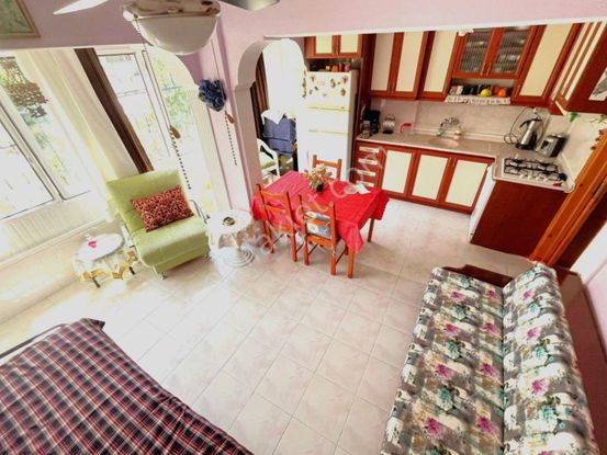 Akçay'da Aygülden Denize Çok Yakın Ön Cephe Masrafsız Geniş Ve Ferah Kaçmaz Fırsat 2+1 Satılık Daire