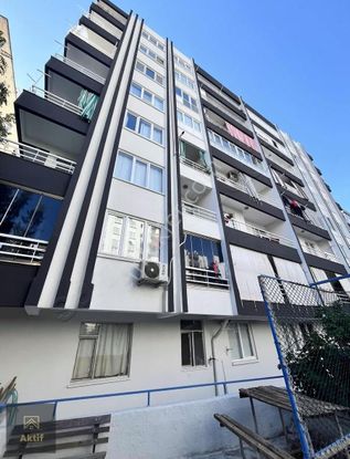 Ofm Hastanesi Yakını Mitatpaşa Cad Üzeri Arakat 110m2 2+1
