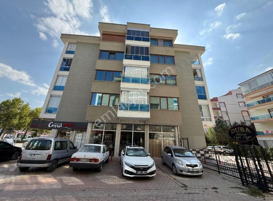 Kosova Mh Veysel Karani Cd Üzerinde 3+1 Site İçi Satılık Daire