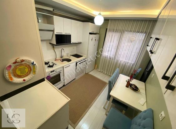 Bozyaka'da Cadde Yakını 2+1 Asansör Otoparklı Yeni Bina Satılık