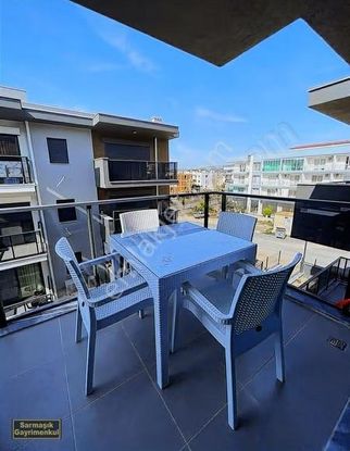 Davutlar'da Site İçerisinde Çok Güzel Konumda Satılık 1+1 Daire