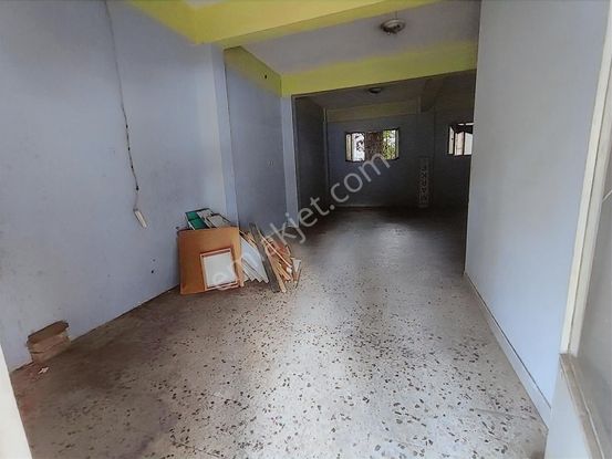 Cadde Üzeri 130 M2 Kiralık İşyeri - Dükkan