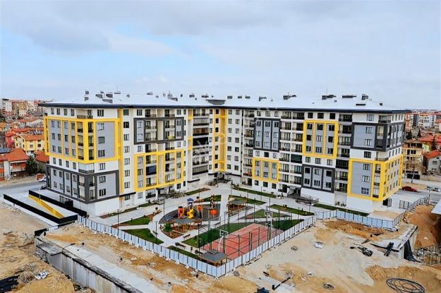 Turgut Reis Evleri Büyük 3+1 168mt Satılık Boş Hisse