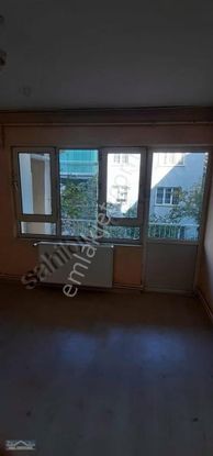 Sırakapılarda Kiralık Dükkan +daire