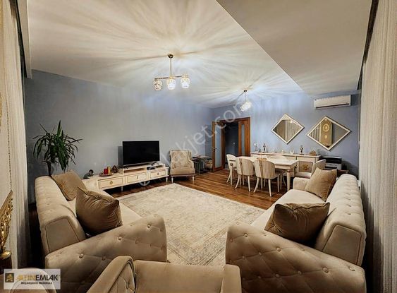 Başakşehir Bahçetepe Sitesi Satılık 3+1 Daire 12.500.000 Tl