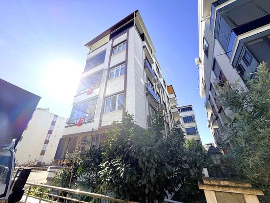 Akçay'da Aygül'den Acill Kaçmaz Bir Fırsat Daha Ara Kat Doğalgaz Kombili Asansörlü 1+1 Satılık Daire