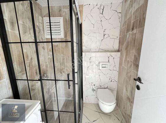 Ayaşta Denize Yakın Manzaralı Havuzlu 1+1 Ebeveyn Banyolu Daire