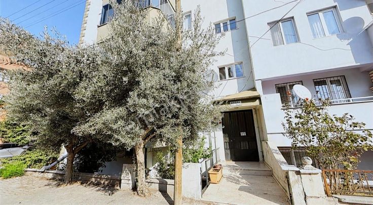 Century21 Bal'dan Bahçelievler Mah.de Satılık Daire