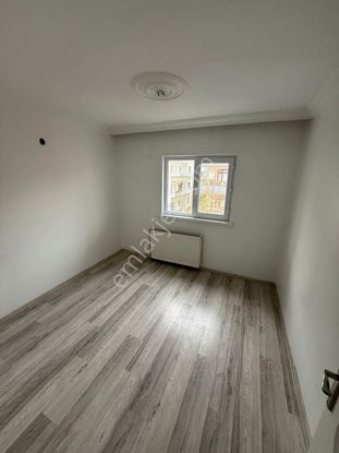 Malazgirt Mh 3+1 Bağımsız Ara Katta Yapılı Daireee!!!