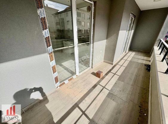 Eymen Yapı-mimarsin'da Arakat Geniş 3+1 Satılık Sıfır Daire