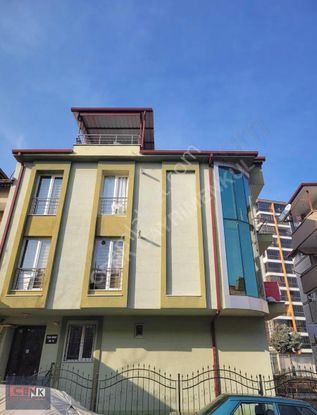 Gülistan Söyleyici Evıva Sitesinin Altı Satılık 2+1 Apart