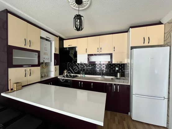 Özkır*emlak'tan*eşyalı*kullanıma*hazır*kiralık*daire