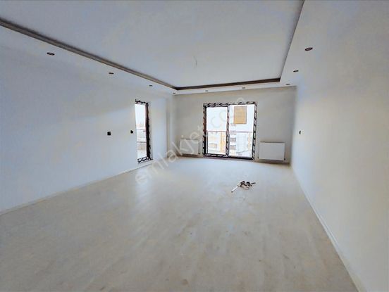 Acar Emlaktan Enes Yapı 3 Te 3+1 180m2 Kiralık Sıfır Lüks Daire